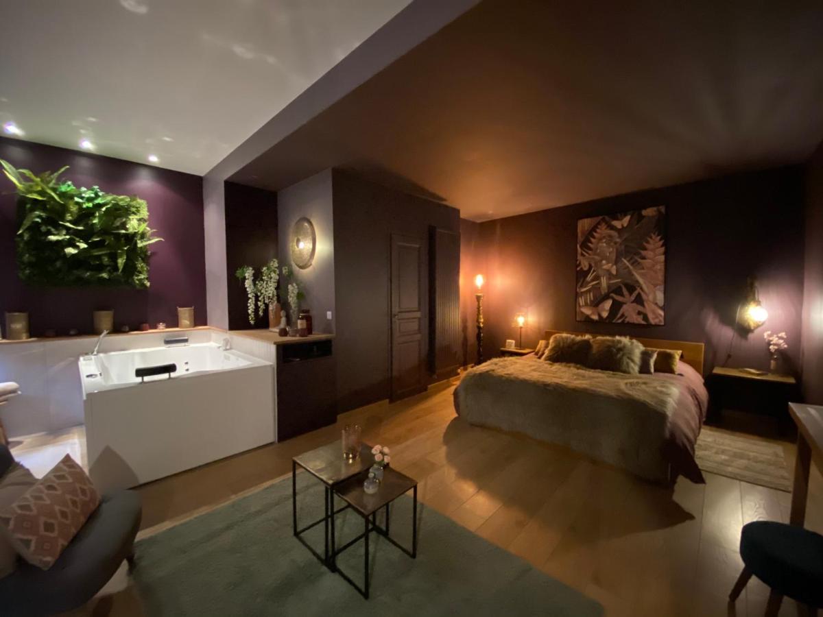 La Planque - Chambres Avec Jacuzzi Fleury-en-Biere Kültér fotó