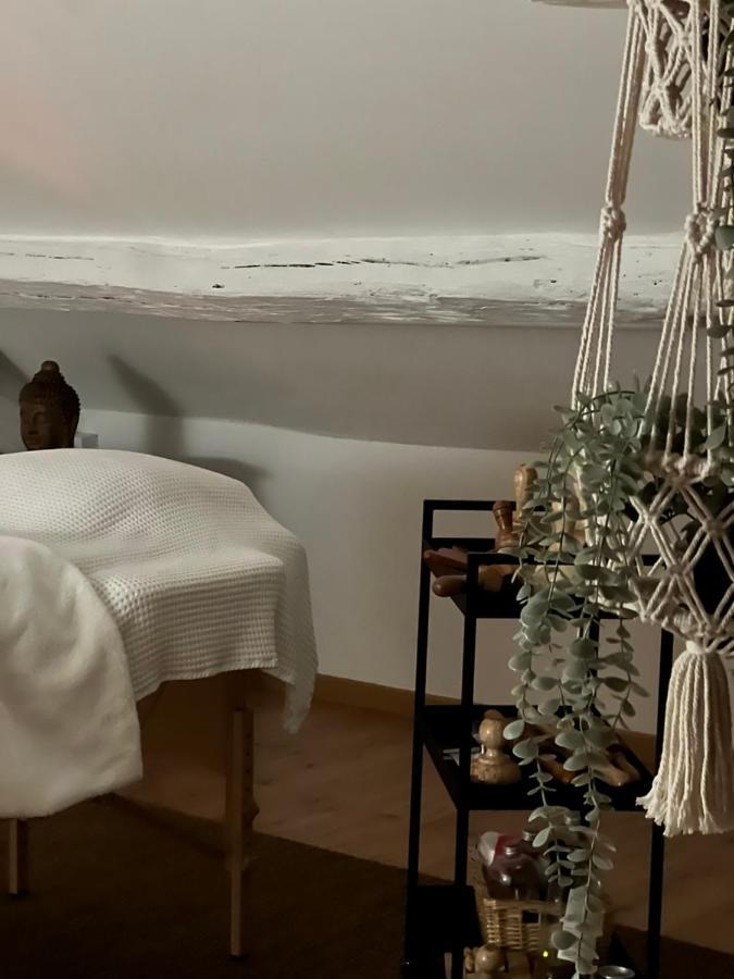 La Planque - Chambres Avec Jacuzzi Fleury-en-Biere Kültér fotó